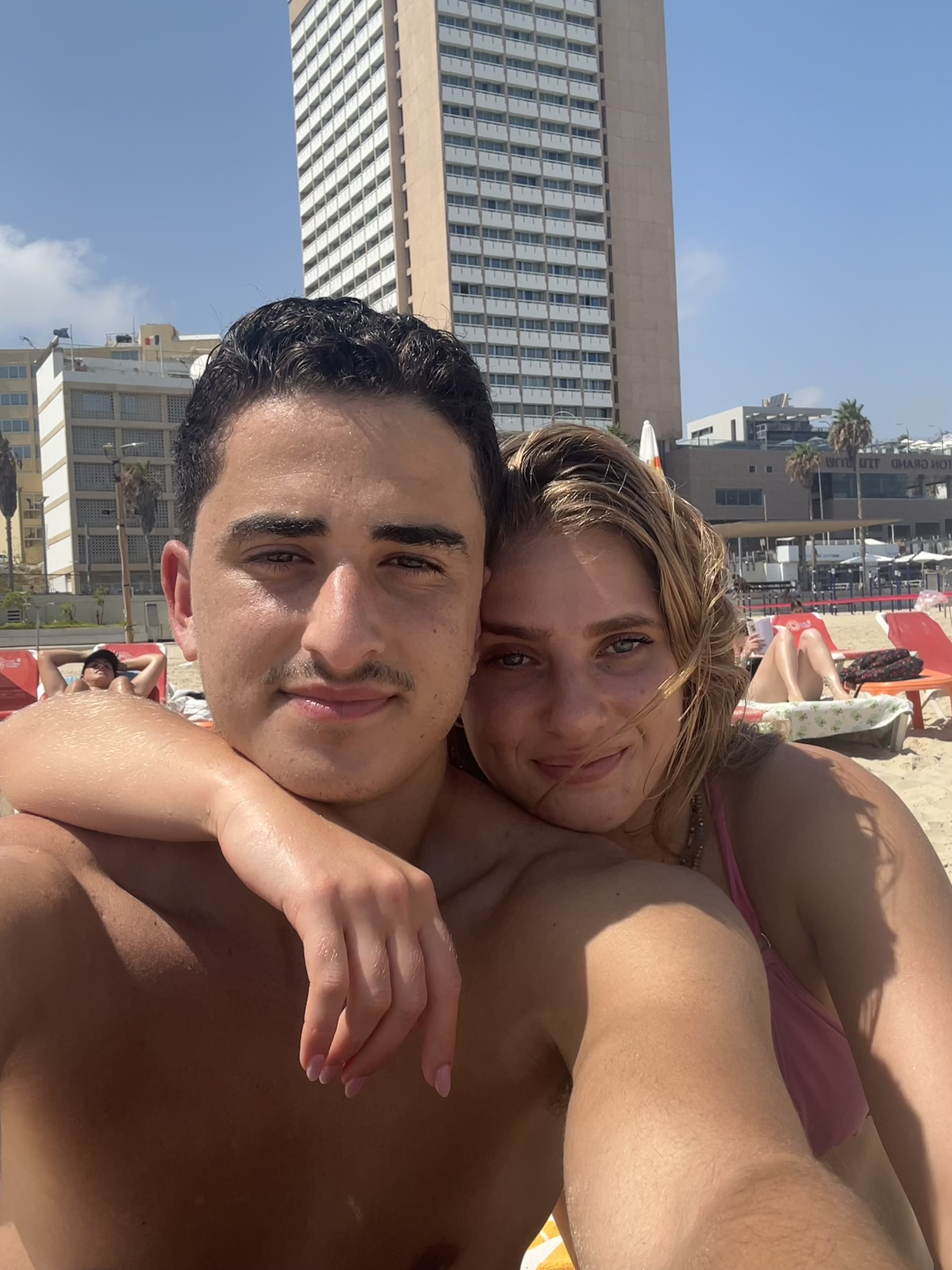 התמונה הראשונה שלנו